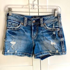Silver Jeans Aiko Mid Shorts 26w